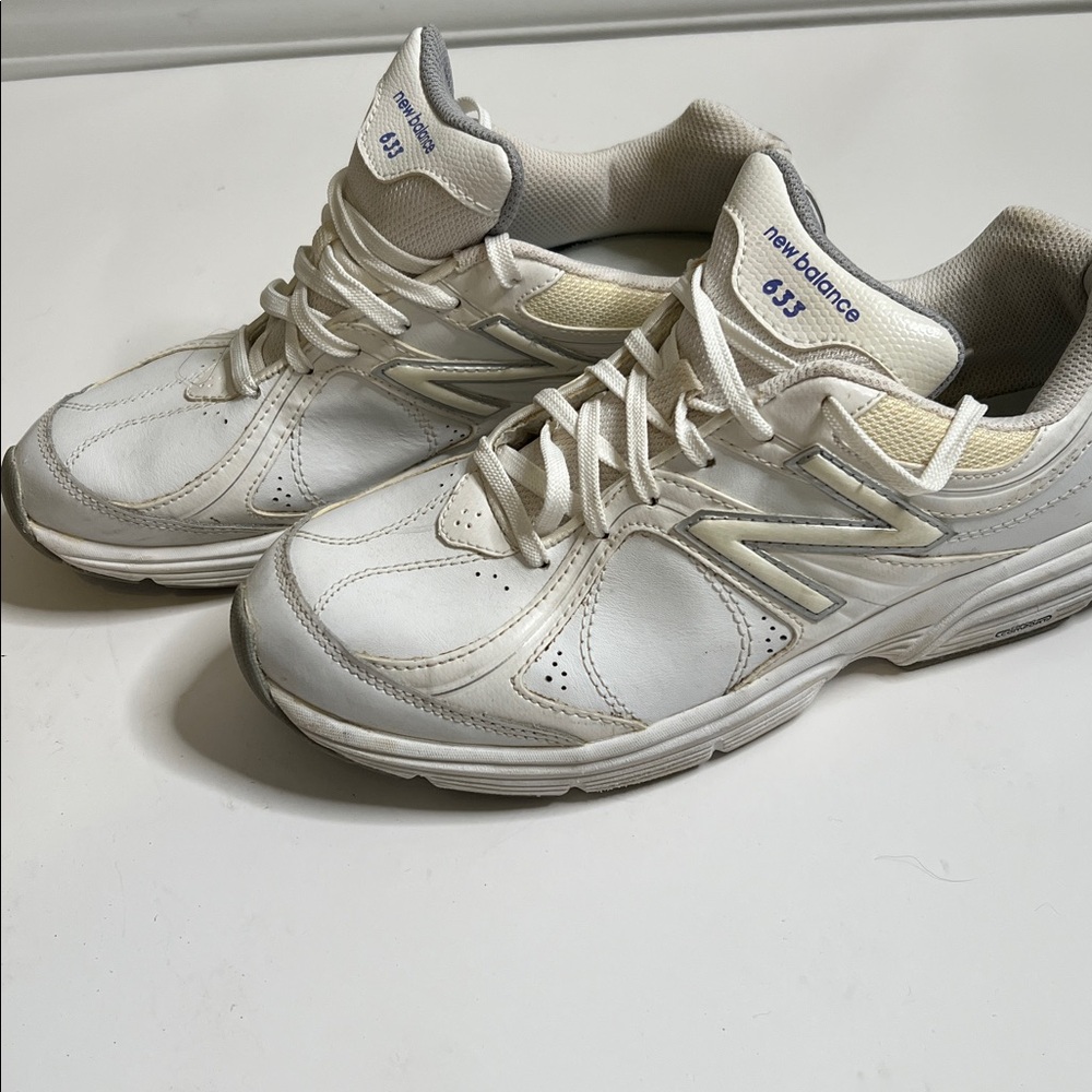 New Balance 633 Tennis Shoes - Picture 2 of 4